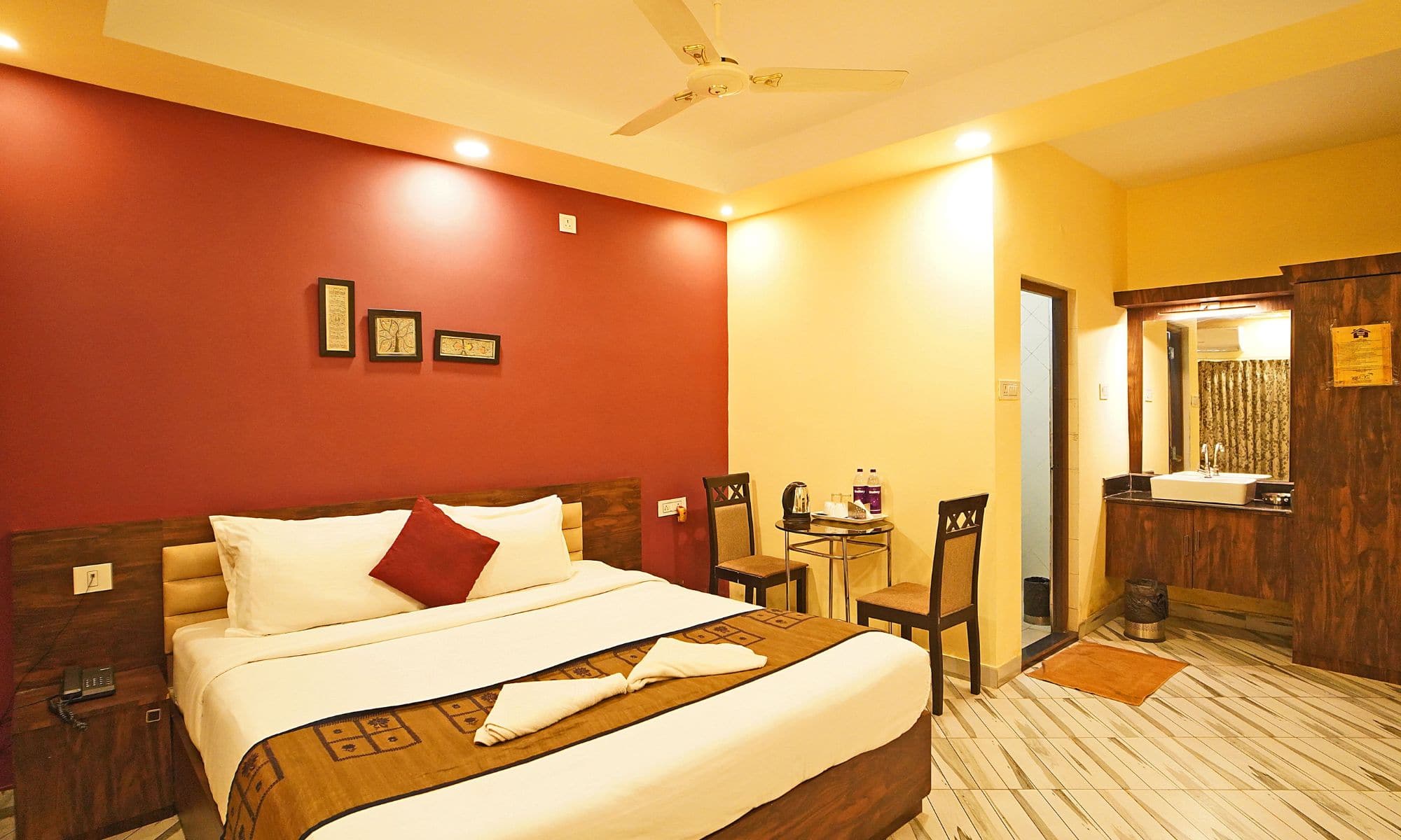room_img_1
