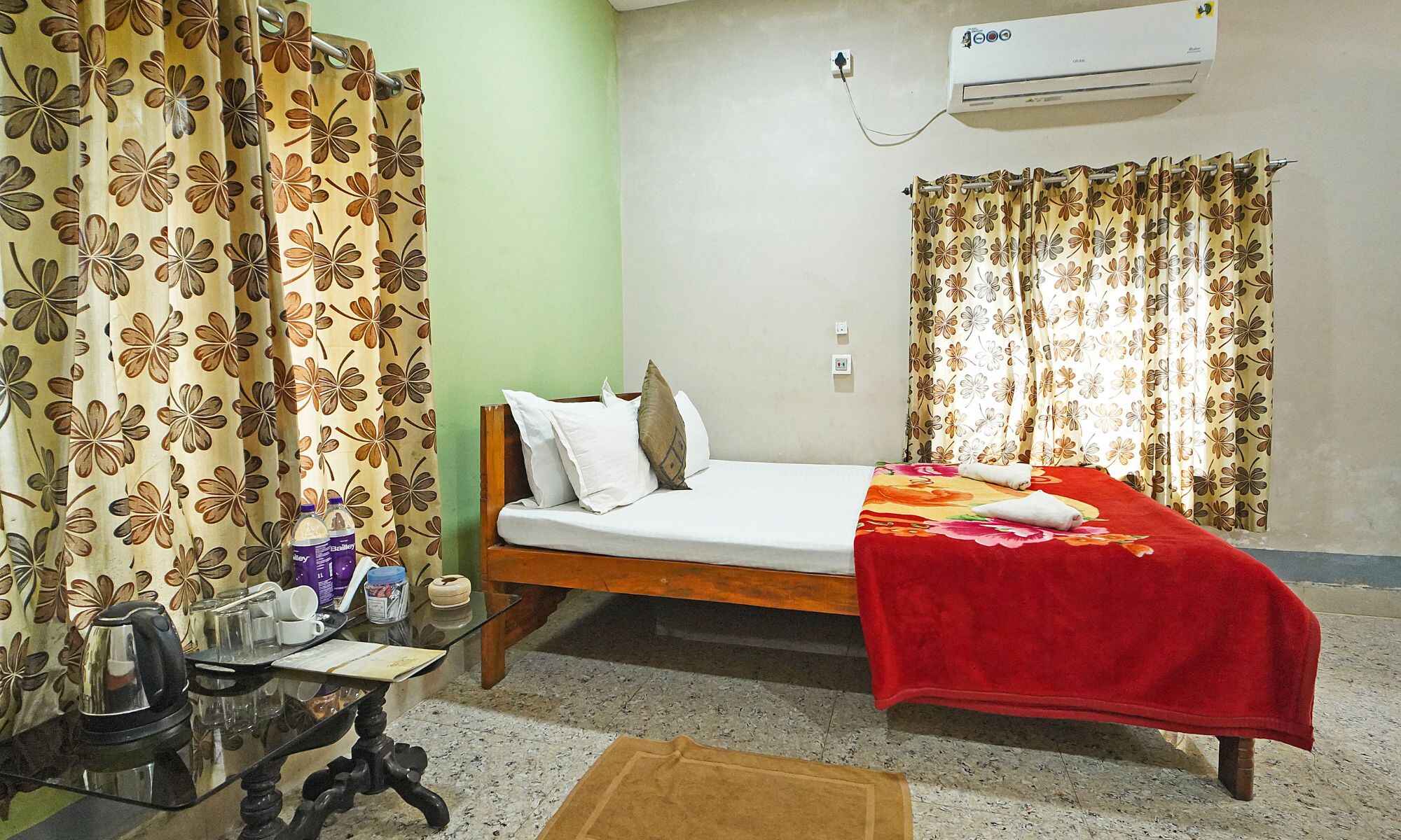 room_img_1